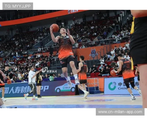 山东高速男篮外线投射精准，三分球成为制胜法宝